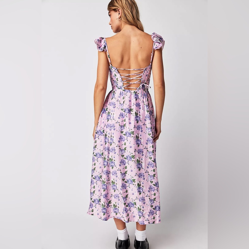 ASTR Wedelia Dress in Purple Floral - Picture 2 of 12